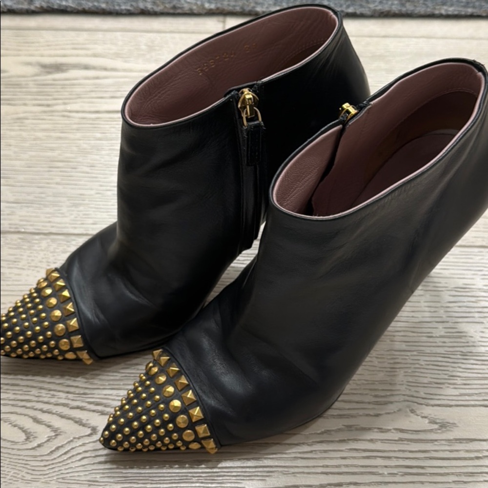 Gucci booties